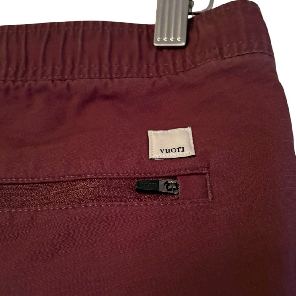 Vuori Women’s Ripstop Technical Drawstring Pant i… - image 11